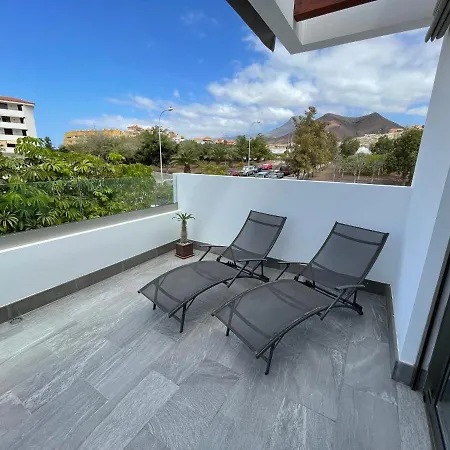 Luxury Tropical Private Heated Pool Villa Los Cristianos (Tenerife)